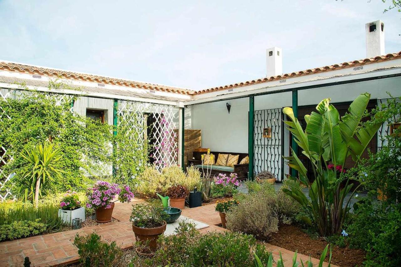 B&B Masia Aitona Vall dʼAlba Exterior foto